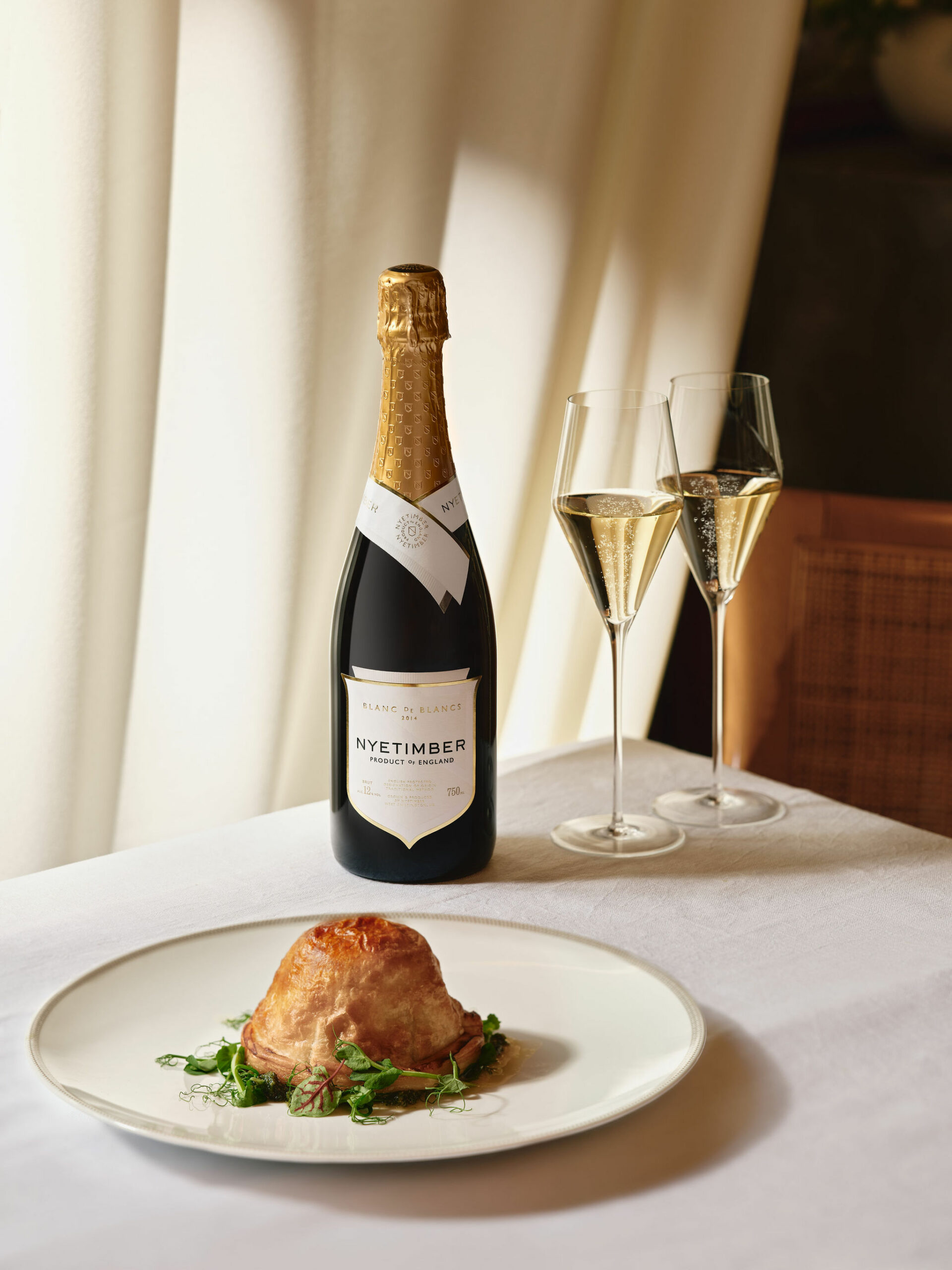 MDRNLOVE-NyetimberWeddingSD1139copy-scaled