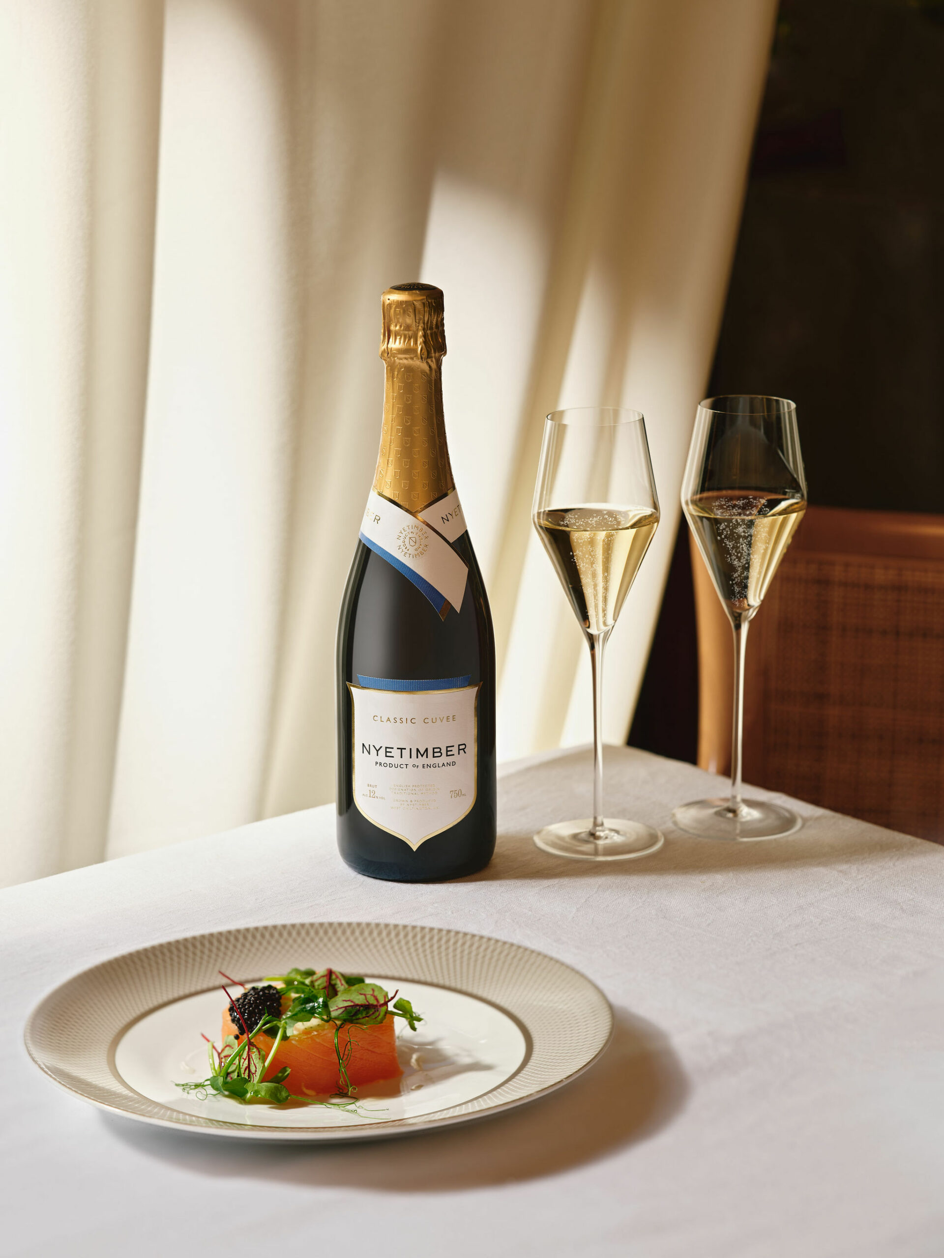 MDRNLOVE-NyetimberWeddingSD1142-scaled